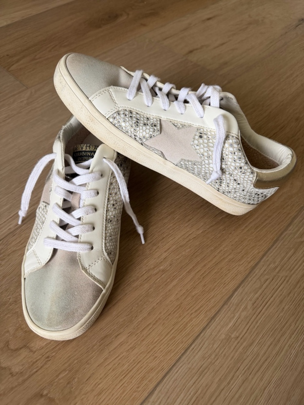 Women's Vintage Havana Star Sneakers with Snakeskin Accents